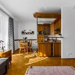 Metro Natolin - Balcony - By Rentujemy Appartement