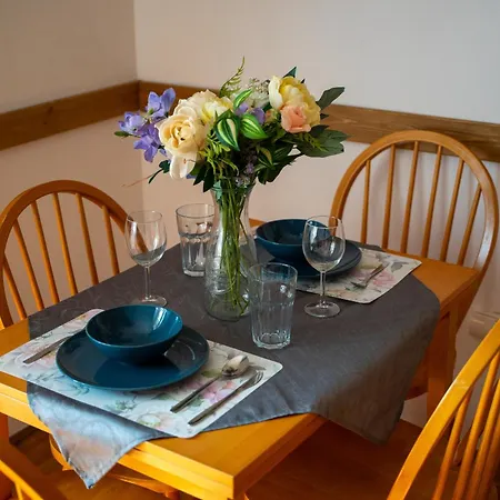 Metro Natolin - Balcony - By Rentujemy Apartament Warszawa