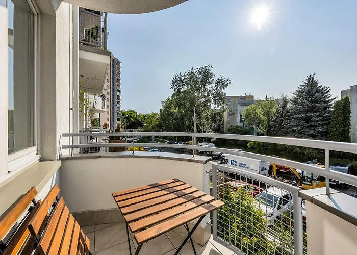 شقة Metro Natolin - Balcony - By Rentujemy *