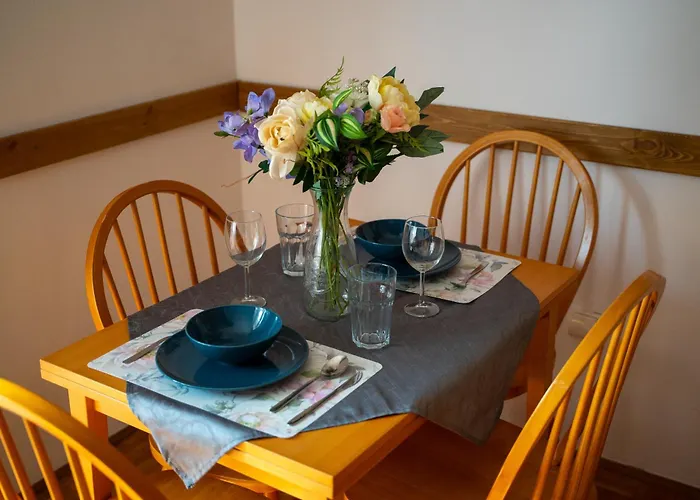 Metro Natolin - Balcony - By Rentujemy شقة وارسو