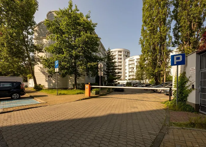 شقة Metro Natolin - Balcony - By Rentujemy وارسو